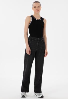 Kadın Siyah Straight Fit Jean Pantolon - 50304301006