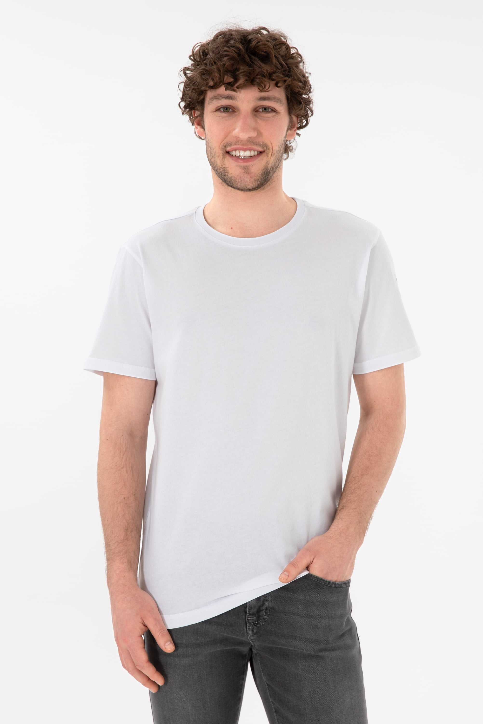 Erkek Regular Fit Bisiklet Yaka Beyaz Basic Tişört