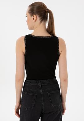 Kadın Siyah Bisiklet Yaka Triko Tişört - 50306480022