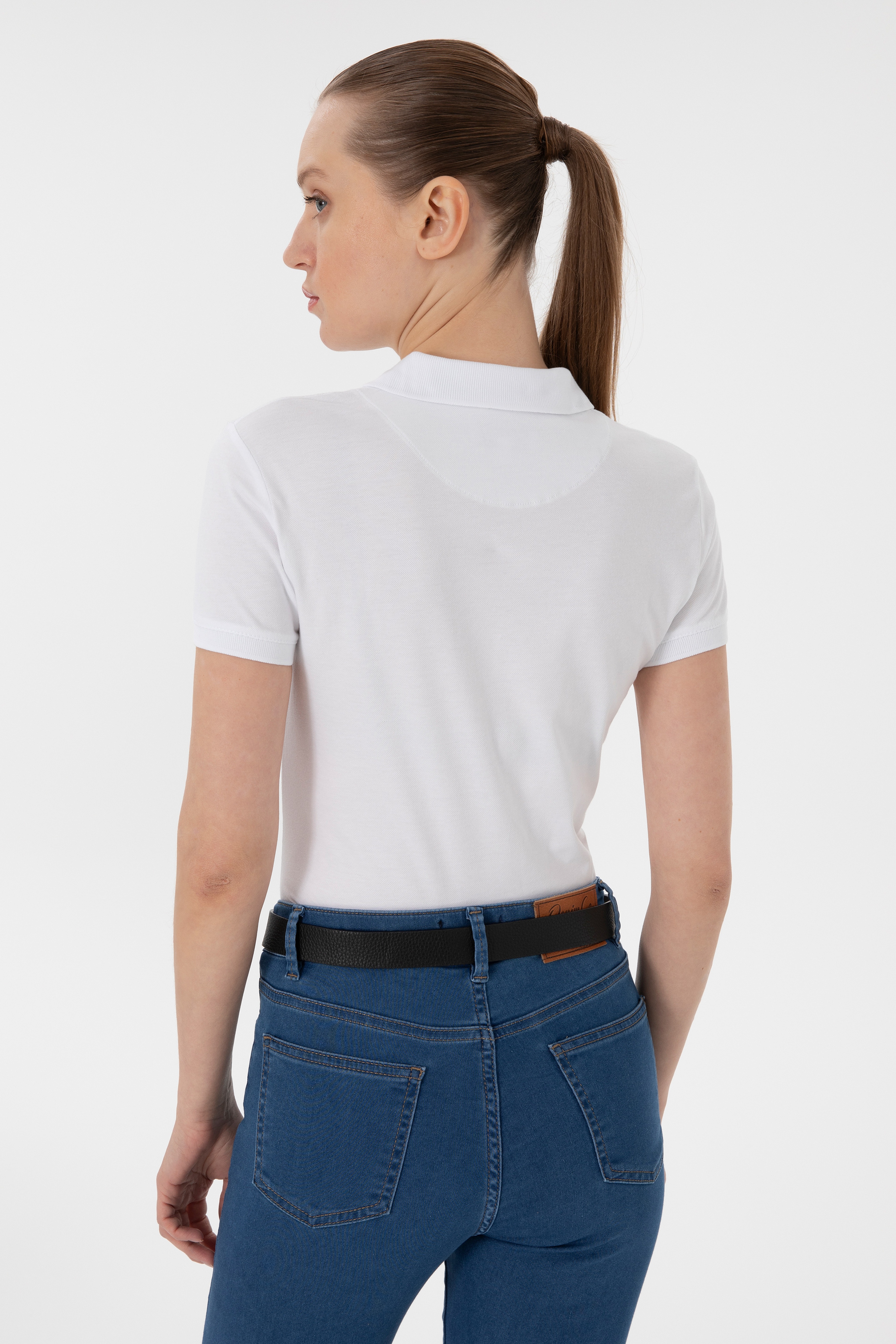 Kadın Beyaz Basic Polo Yaka Tişört