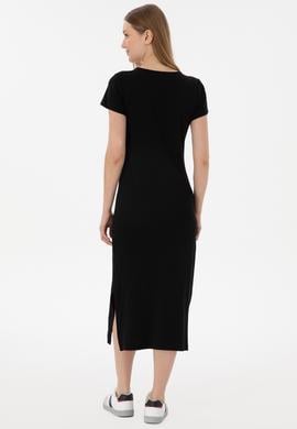 Kadın Siyah Yırtmaçlı Bisiklet Yaka Midi Boy Örme Elbise - 50305753001