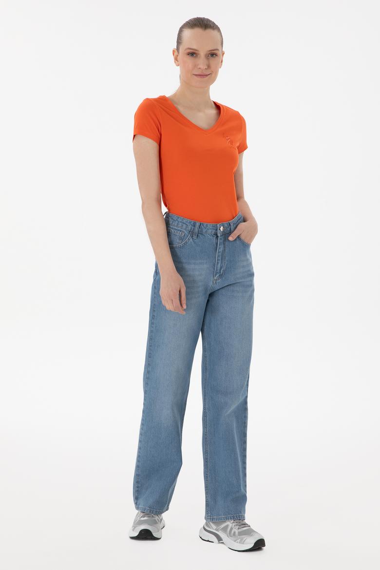 Kadın Nar Çiçeği V Yaka Basic Tişört - 50300828051