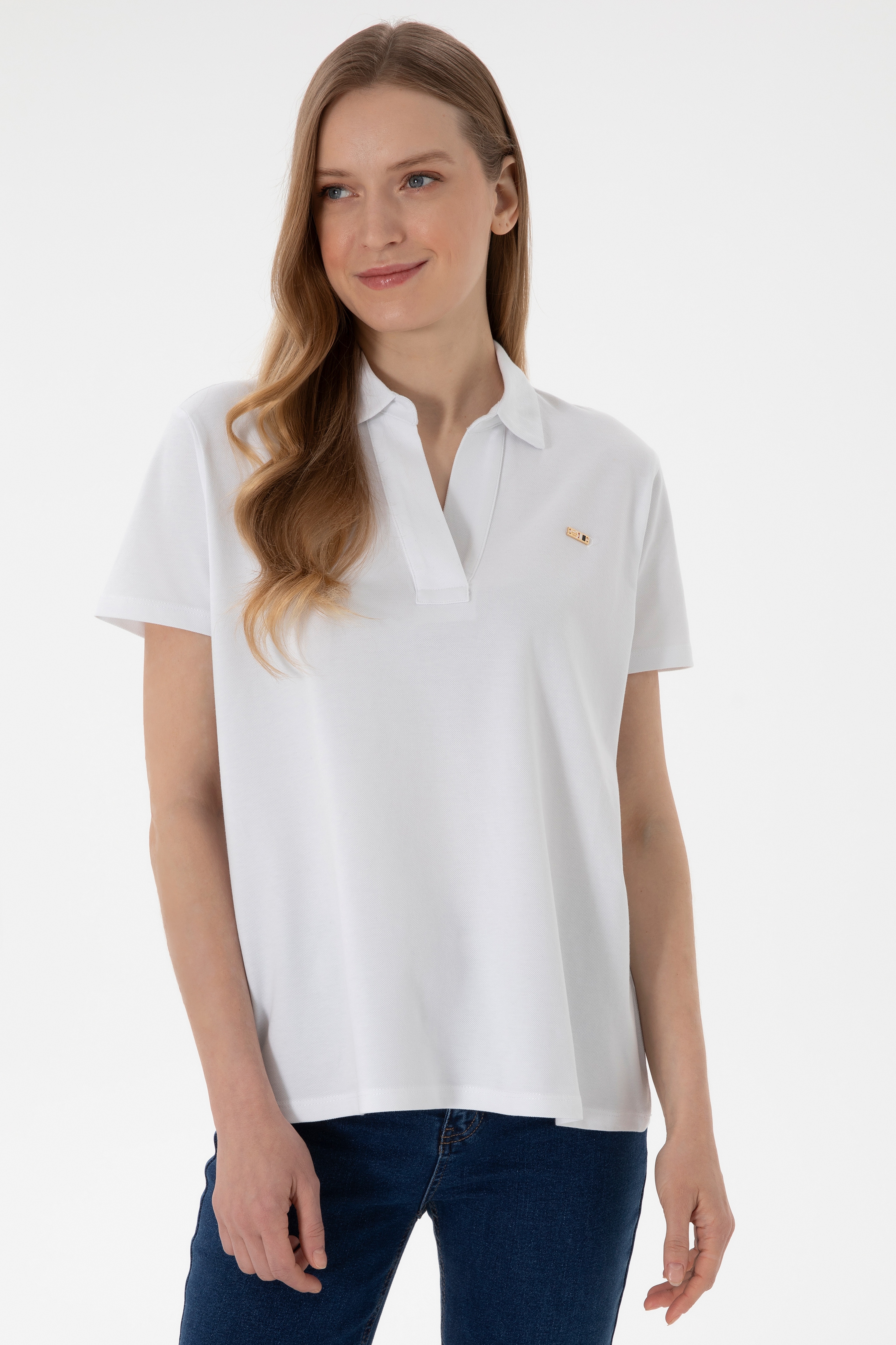 Kadın Beyaz Basic Polo Yaka Tişört - Image 2