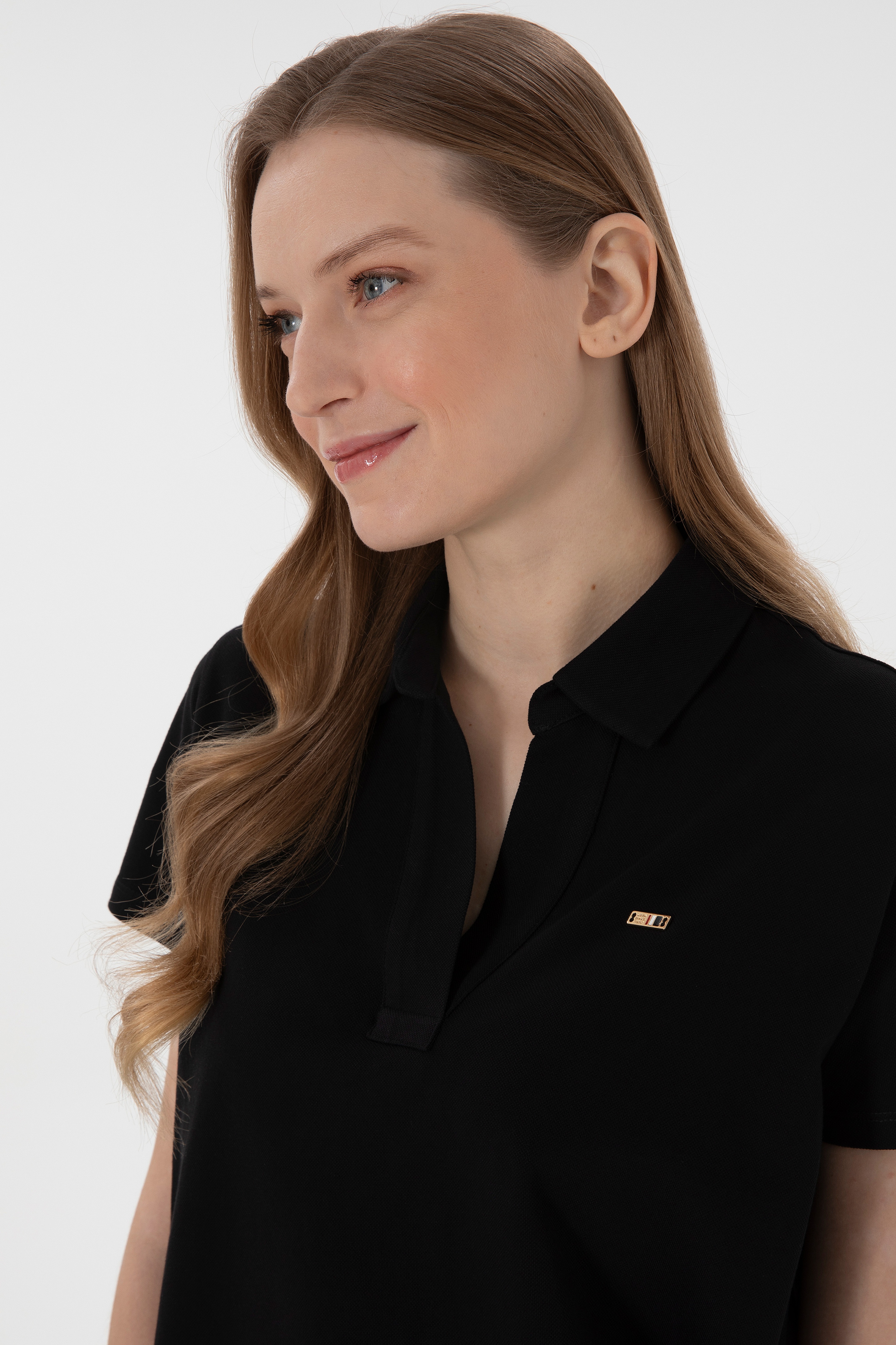 Kadın Siyah Basic Polo Yaka Tişört - Image 3