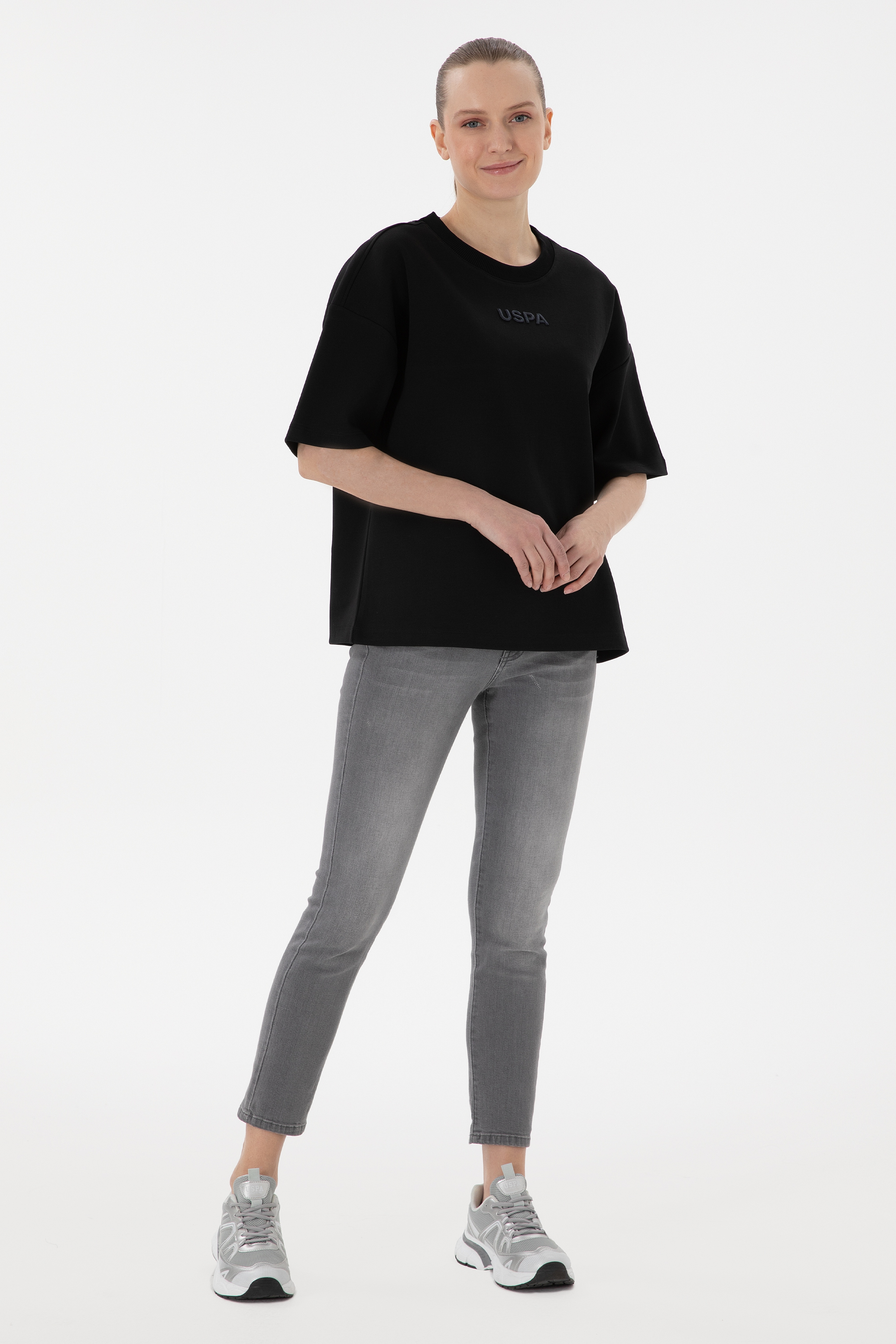 Kadın Siyah Oversize Bisiklet Yaka Tişört