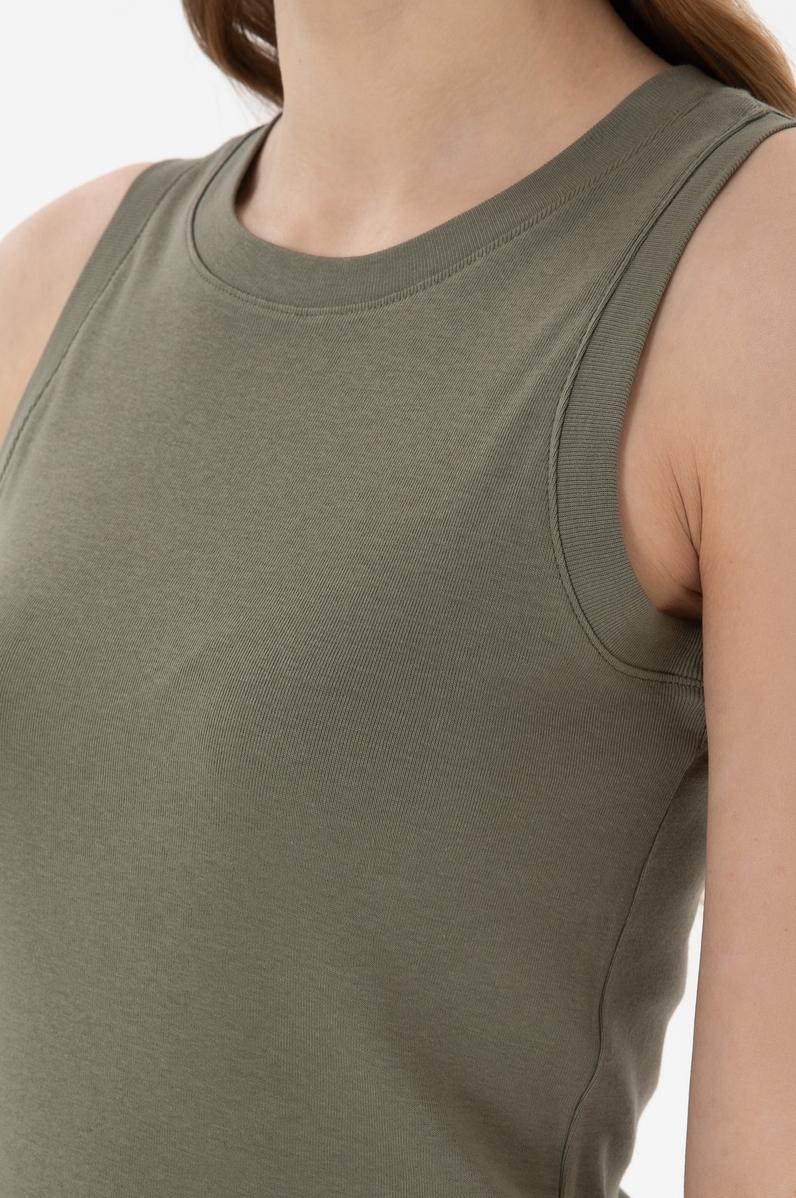 Kadın Koyu Haki Kolsuz Bisiklet Yaka Basic Tişört