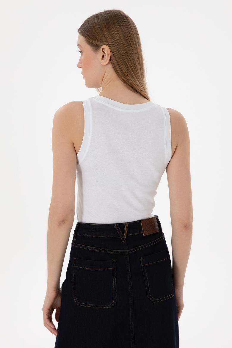 Kadın Beyaz Kolsuz Bisiklet Yaka Basic Tişört - 50300904012