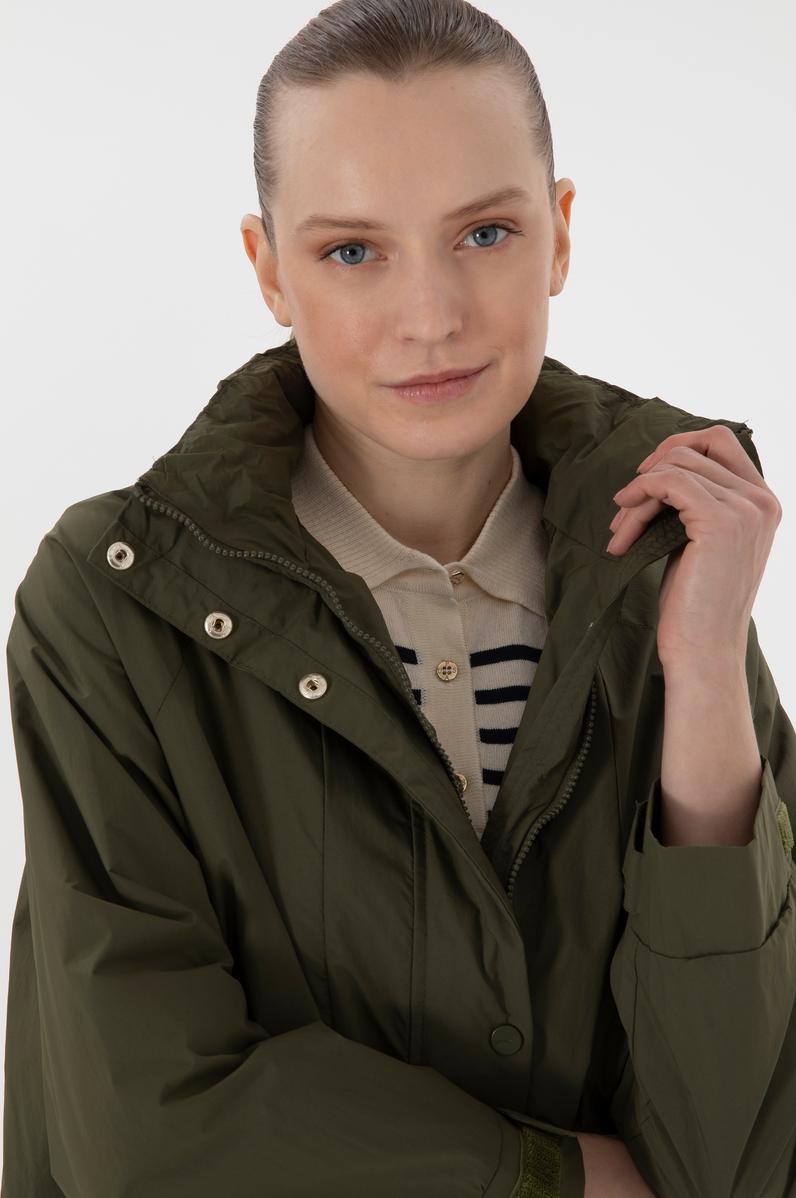 Kadın Koyu Haki Trençkot