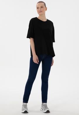 Kadın Siyah Oversize Bisiklet Yaka Tişört - 50305810007