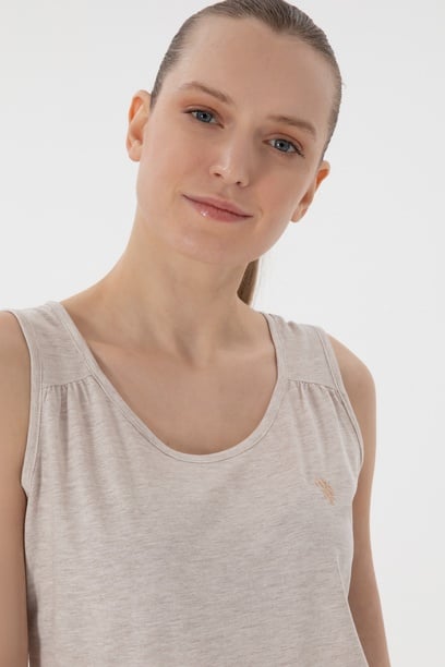 Kadın Bej Pijama Takımı