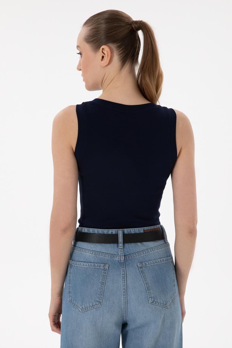 Kadın Lacivert Kolsuz Bisiklet Yaka Basic Tişört - 50300904028