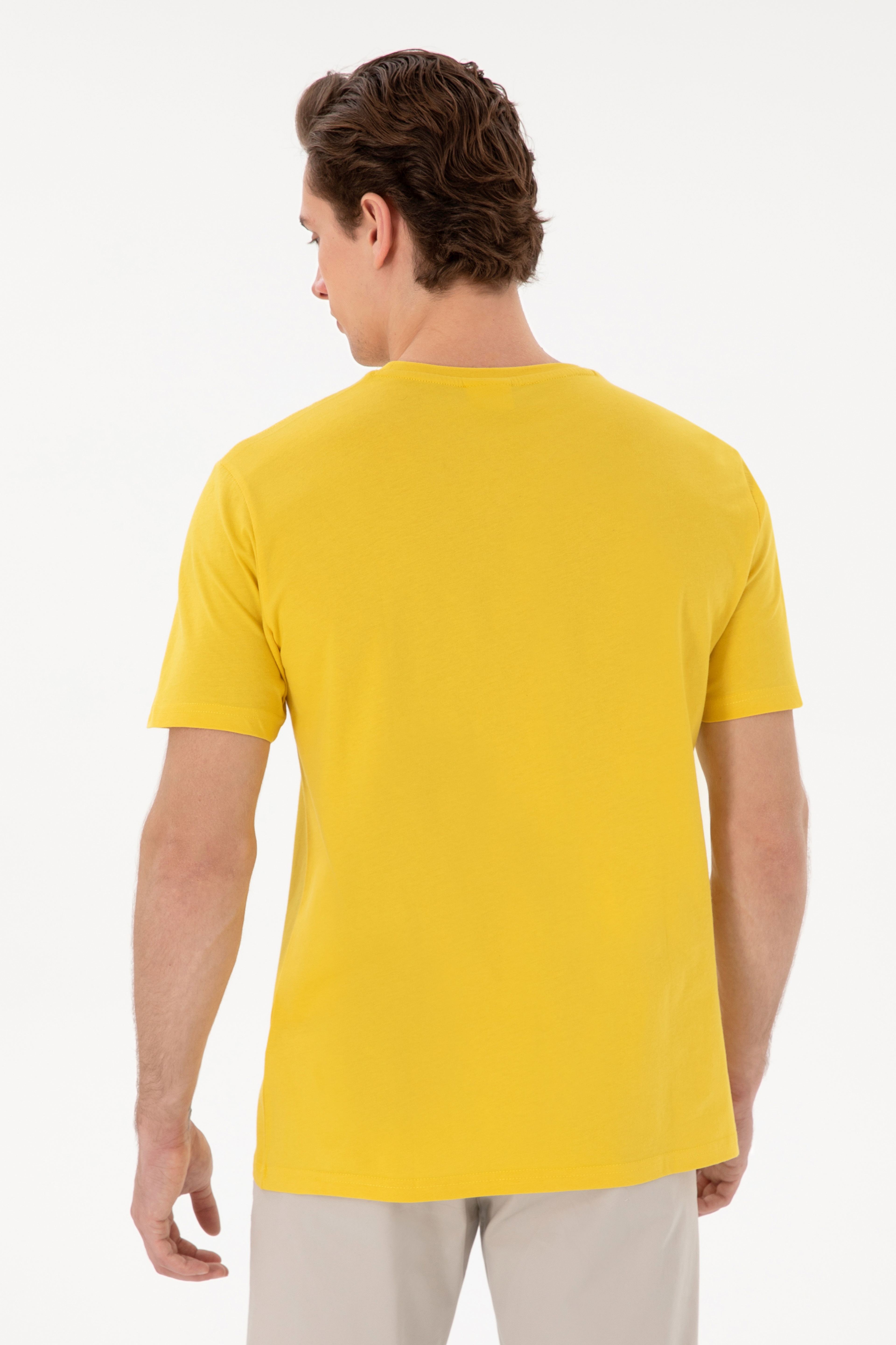 Erkek Regular Fit Bisiklet Yaka Koyu Sarı Basic Tişört - Image 5