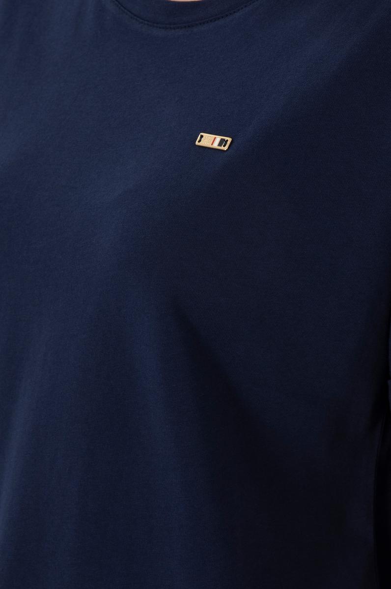 Kadın Lacivert Kol Katlamalı Bisiklet Yaka Tişört