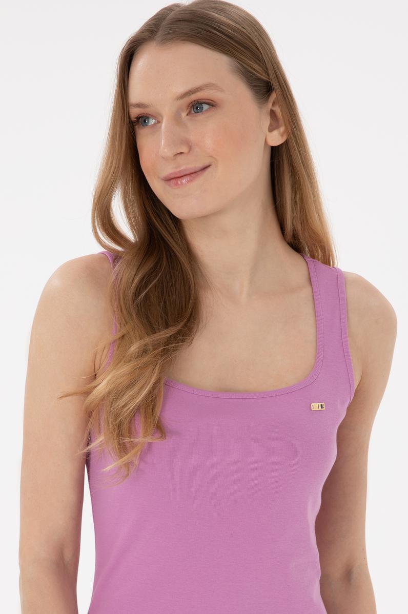 Kadın Pembe Yırtmaçlı Kolsuz Kare Yaka Midi Boy Örme Elbise