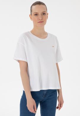 Kadın Beyaz Kol Katlamalı Bisiklet Yaka Tişört - 50305822015