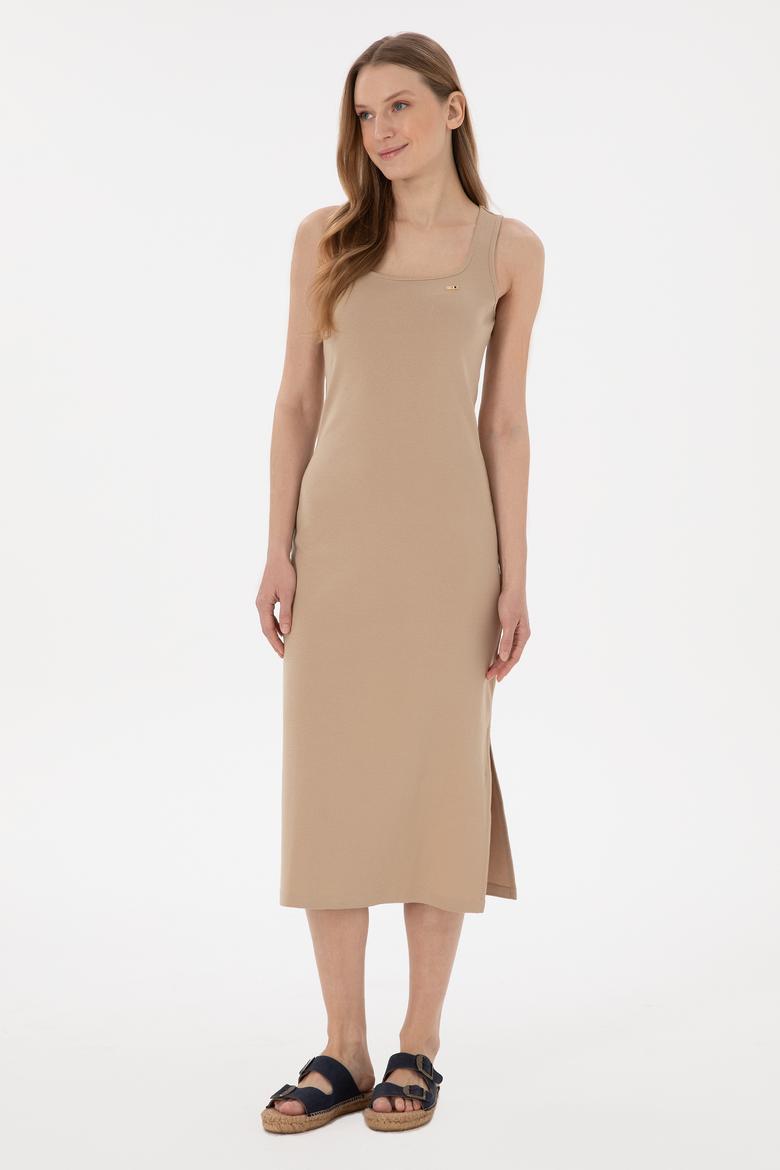 Kadın Kum Yırtmaçlı Kolsuz Kare Yaka Midi Boy Örme Elbise