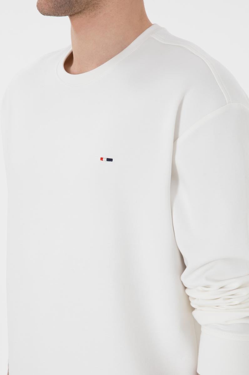 Erkek Comfort Fit Bisiklet Yaka Ekru İnce Sweatshirt