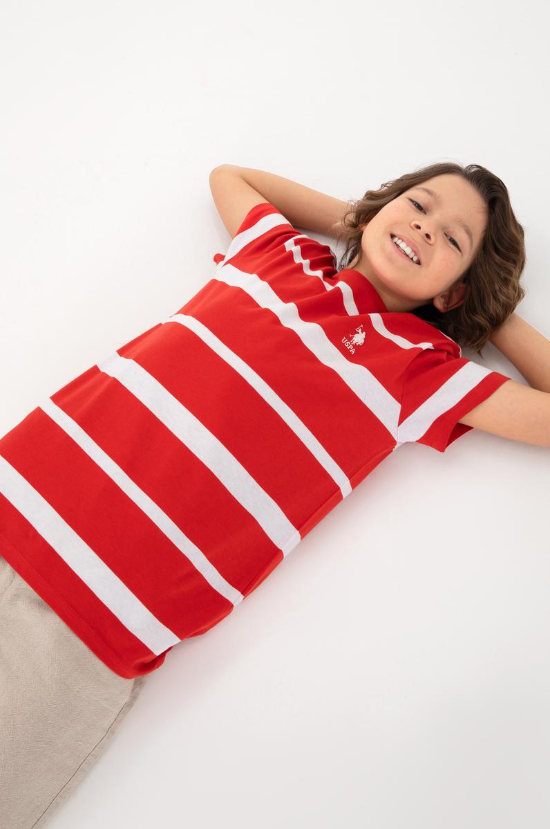 Erkek Çocuk Kırmızı Bisiklet Yaka Tişört