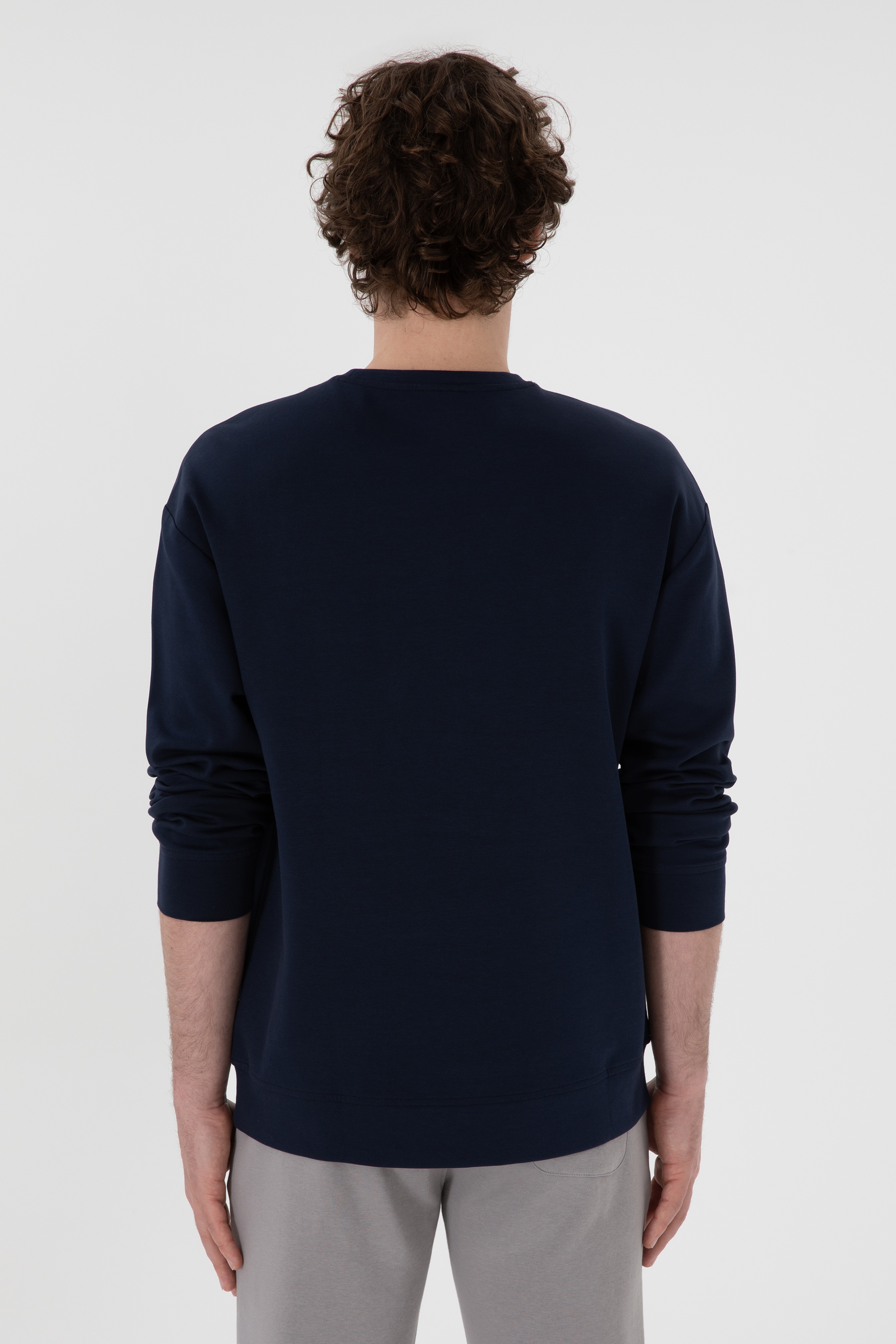 Erkek Comfort Fit Bisiklet Yaka Lacivert İnce Sweatshirt