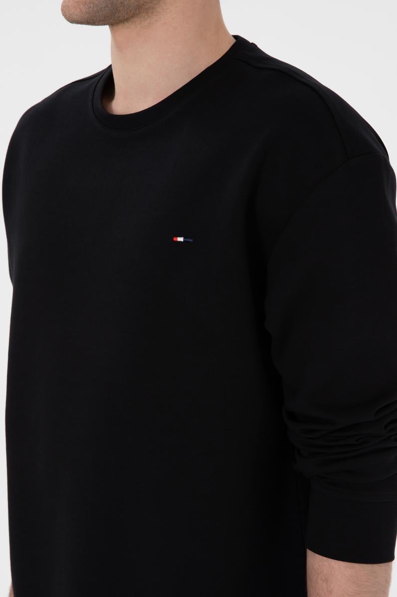 Erkek Comfort Fit Bisiklet Yaka Siyah İnce Sweatshirt