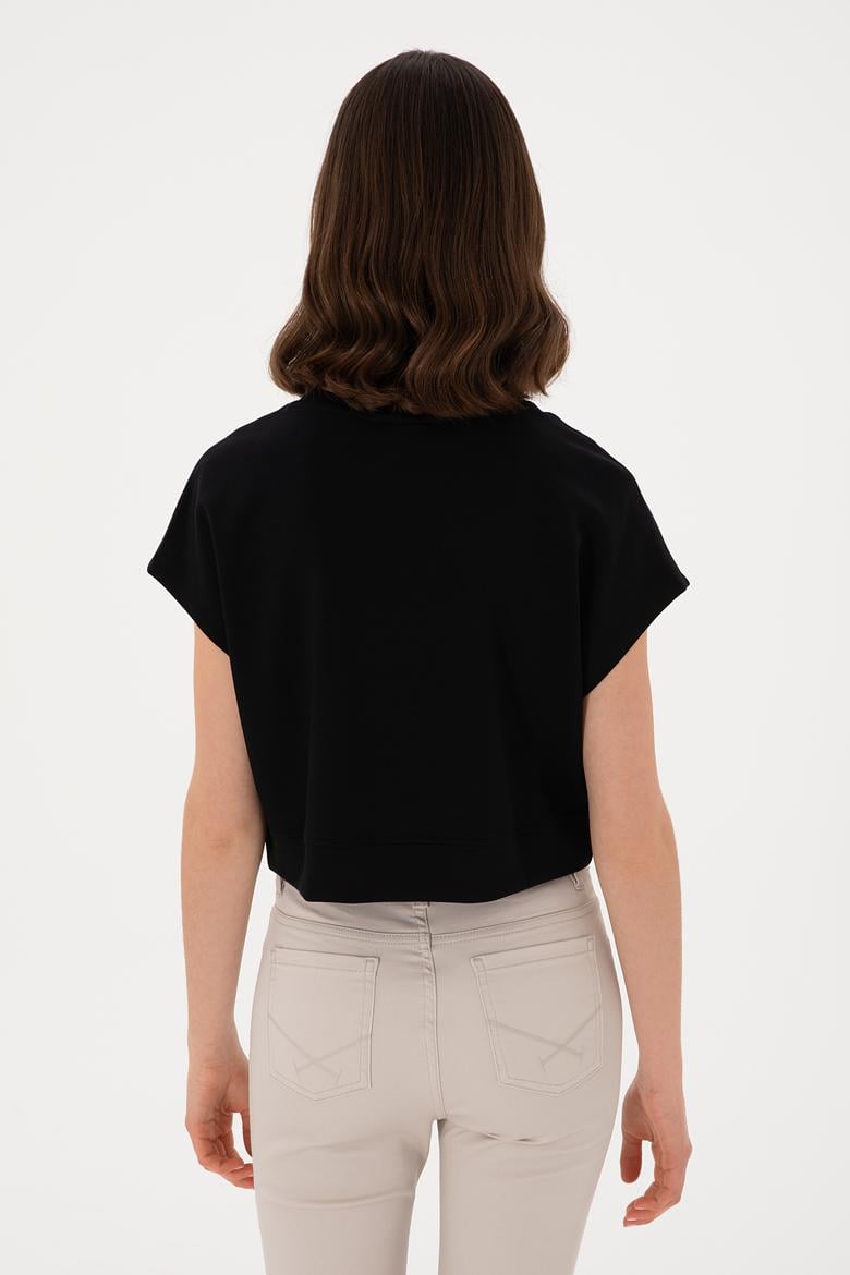 Kadın Siyah Crop Bisiklet Yaka Tişört - 50305682006