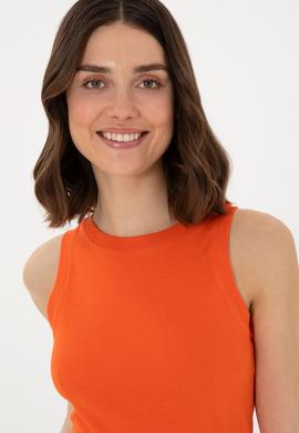 Kadın Nar Çiçeği Kolsuz Bisiklet Yaka Basic Tişört - 50300904044