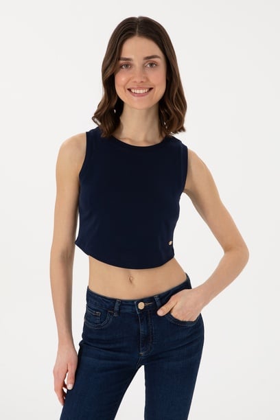Kadın Lacivert Kolsuz Bisiklet Yaka Crop Basic Tişört