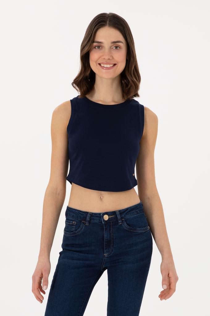 Kadın Lacivert Kolsuz Bisiklet Yaka Crop Basic Tişört