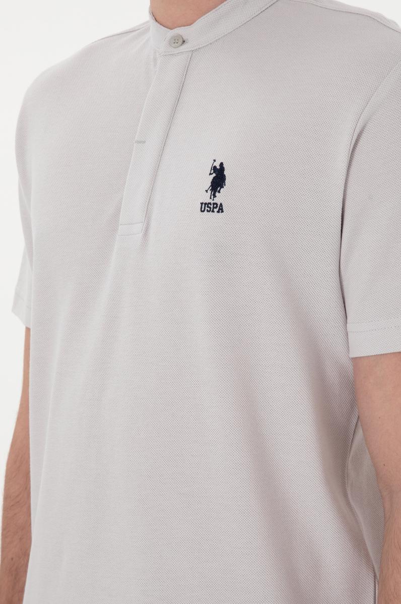 Erkek Regular Fit Hakim Yaka Açık Gri Tişört