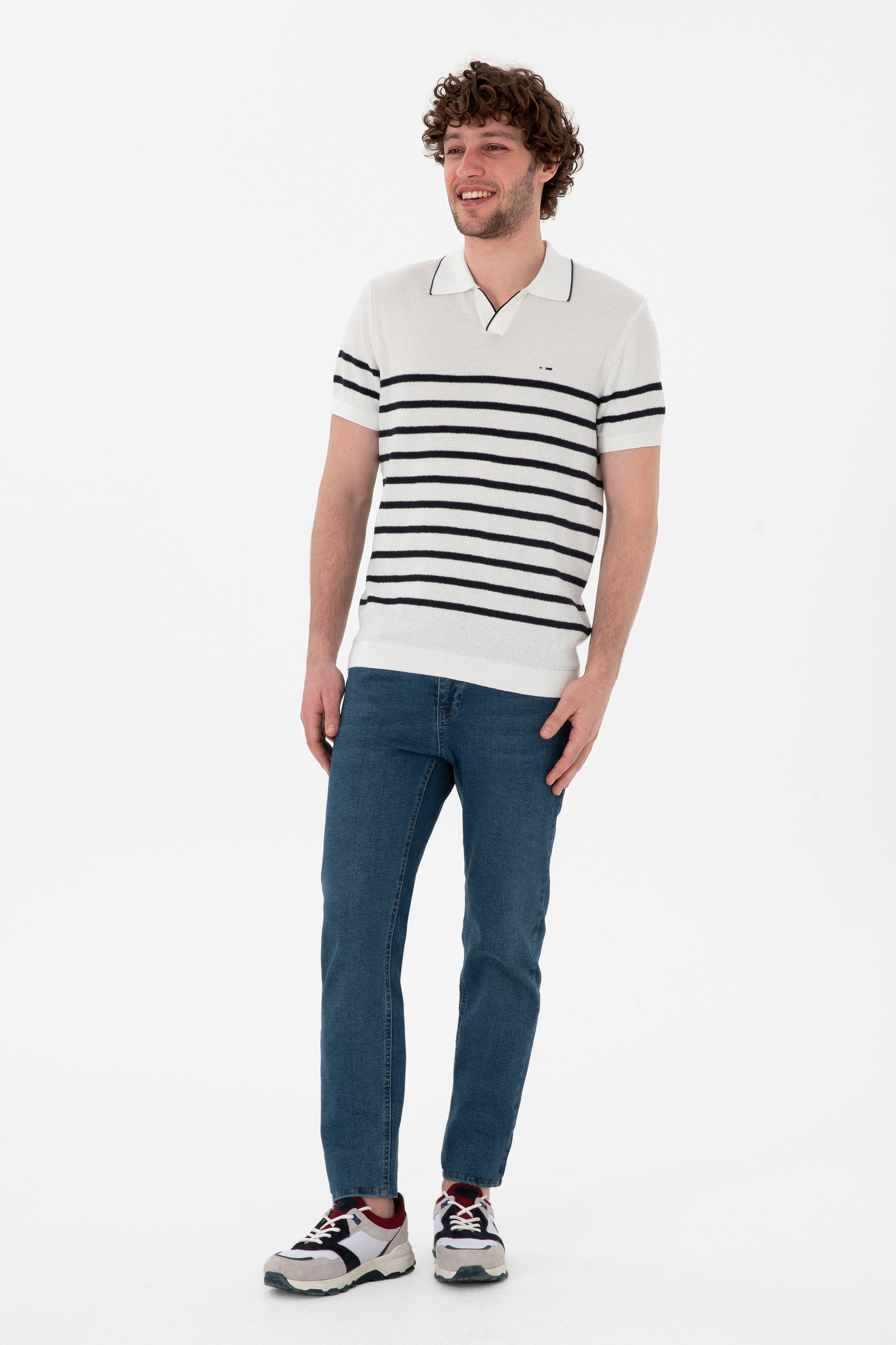 Erkek Slim Fit Polo Yaka Beyaz Tişört - Image 4