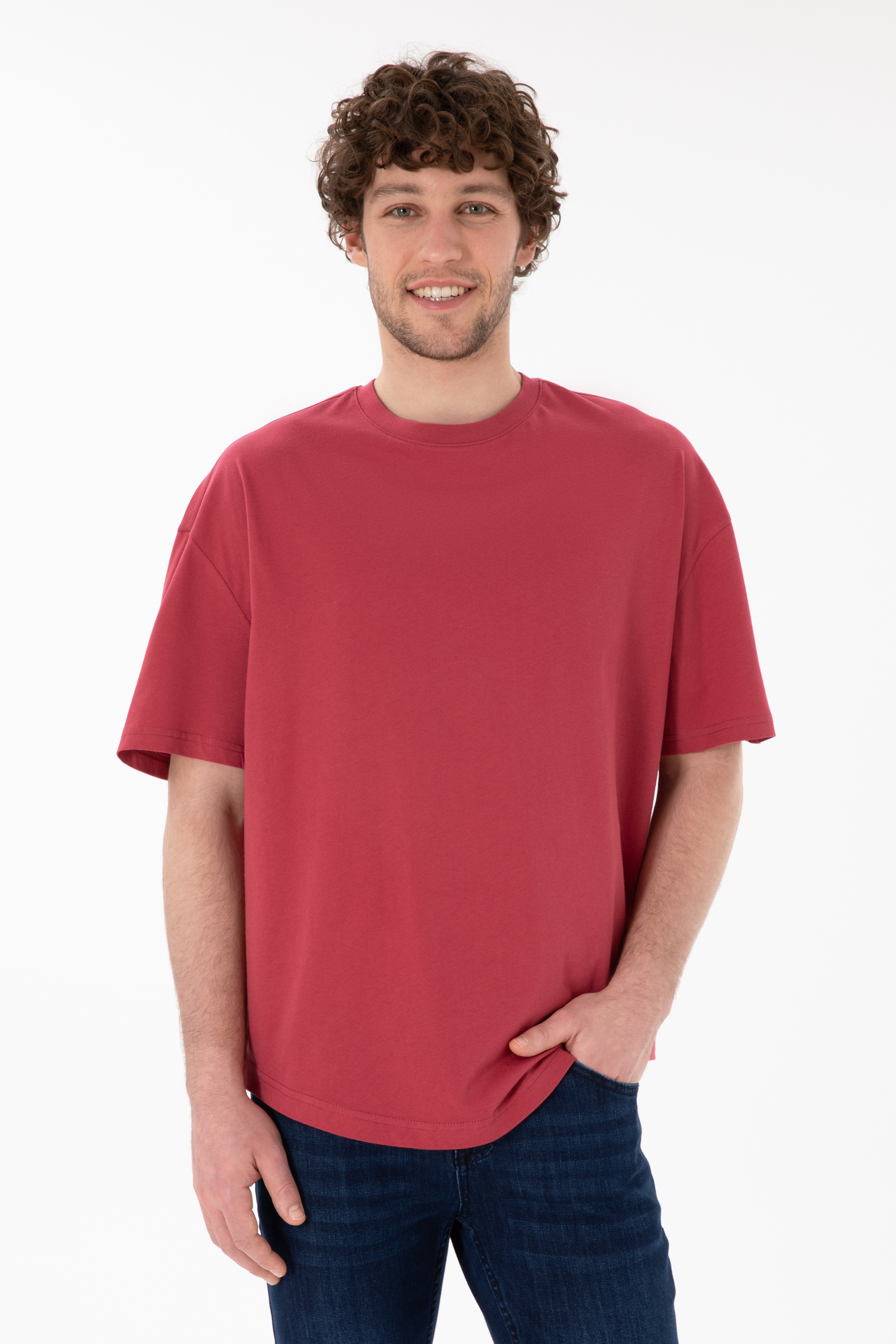 Erkek Long Fit Bisiklet Yaka Vişne Basic Tişört - Image 1
