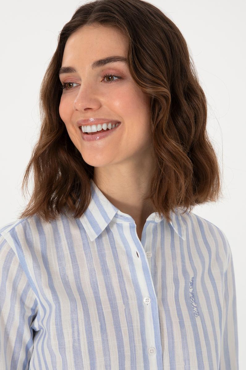 Kadın Açık Mavi Uzun Kollu Çizgili Gömlek