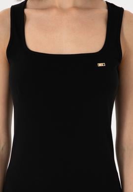 Kadın Siyah Yırtmaçlı Kolsuz Kare Yaka Midi Boy Örme Elbise - 50305835015