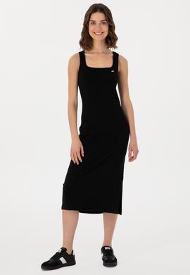 Kadın Siyah Yırtmaçlı Kolsuz Kare Yaka Midi Boy Örme Elbise - 50305835015