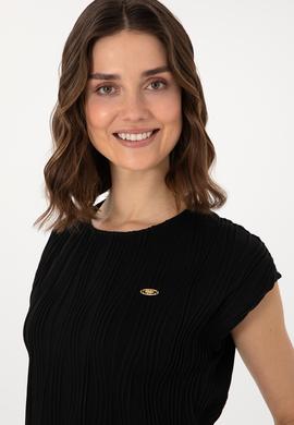 Kadın Siyah Crop Bisiklet Yaka Tişört - 50299812031