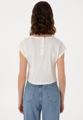 Kadın Beyaz Crop Bisiklet Yaka Tişört - 50299812012