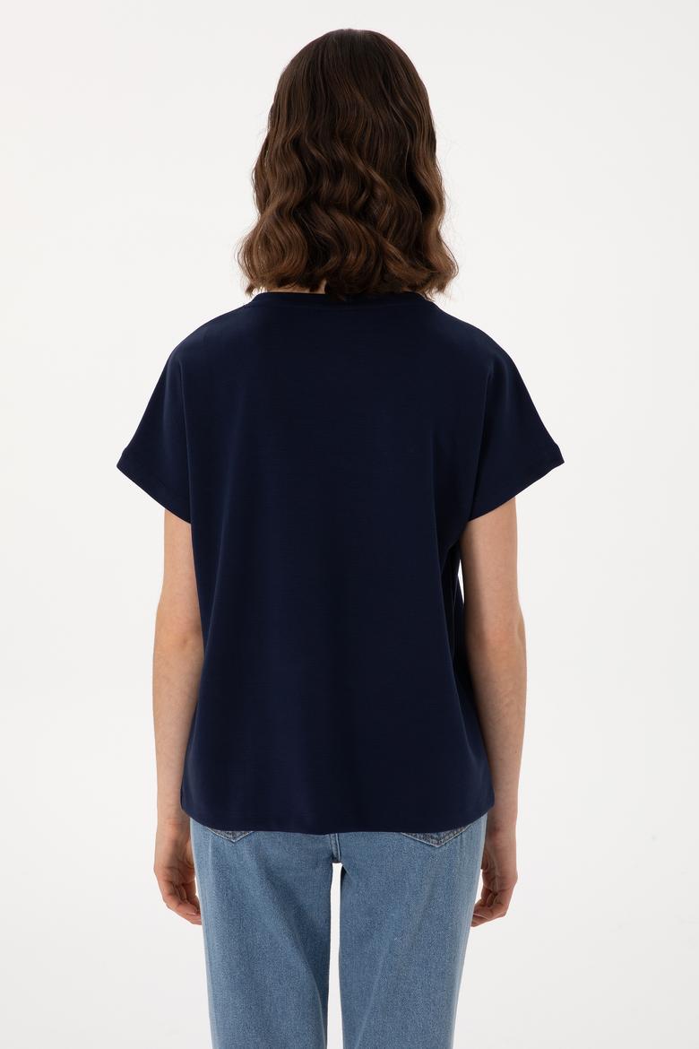 Kadın Lacivert Bisiklet Yaka Tişört - 50300737012