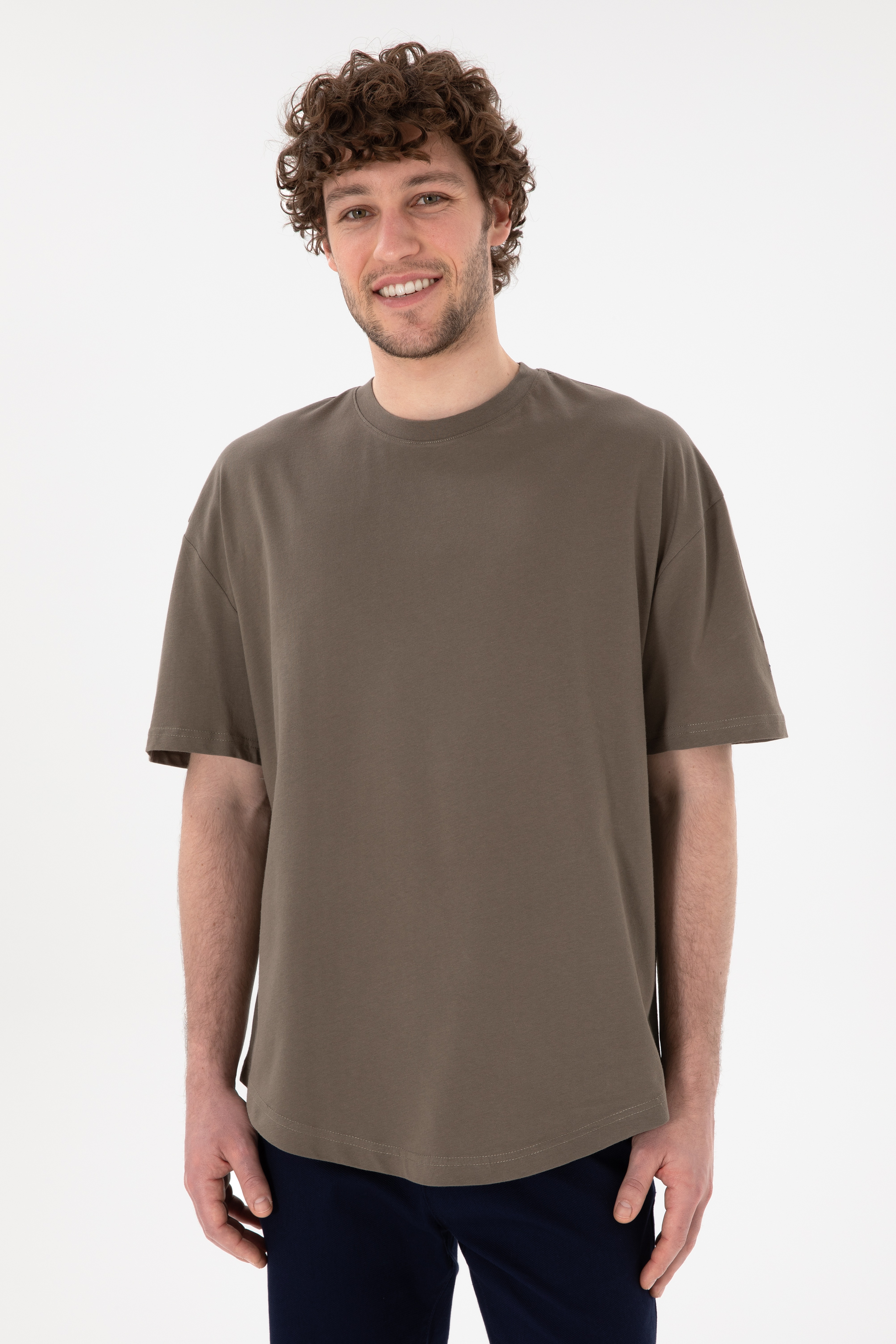Erkek Long Fit Bisiklet Yaka Vizon Basic Tişört - Image 2