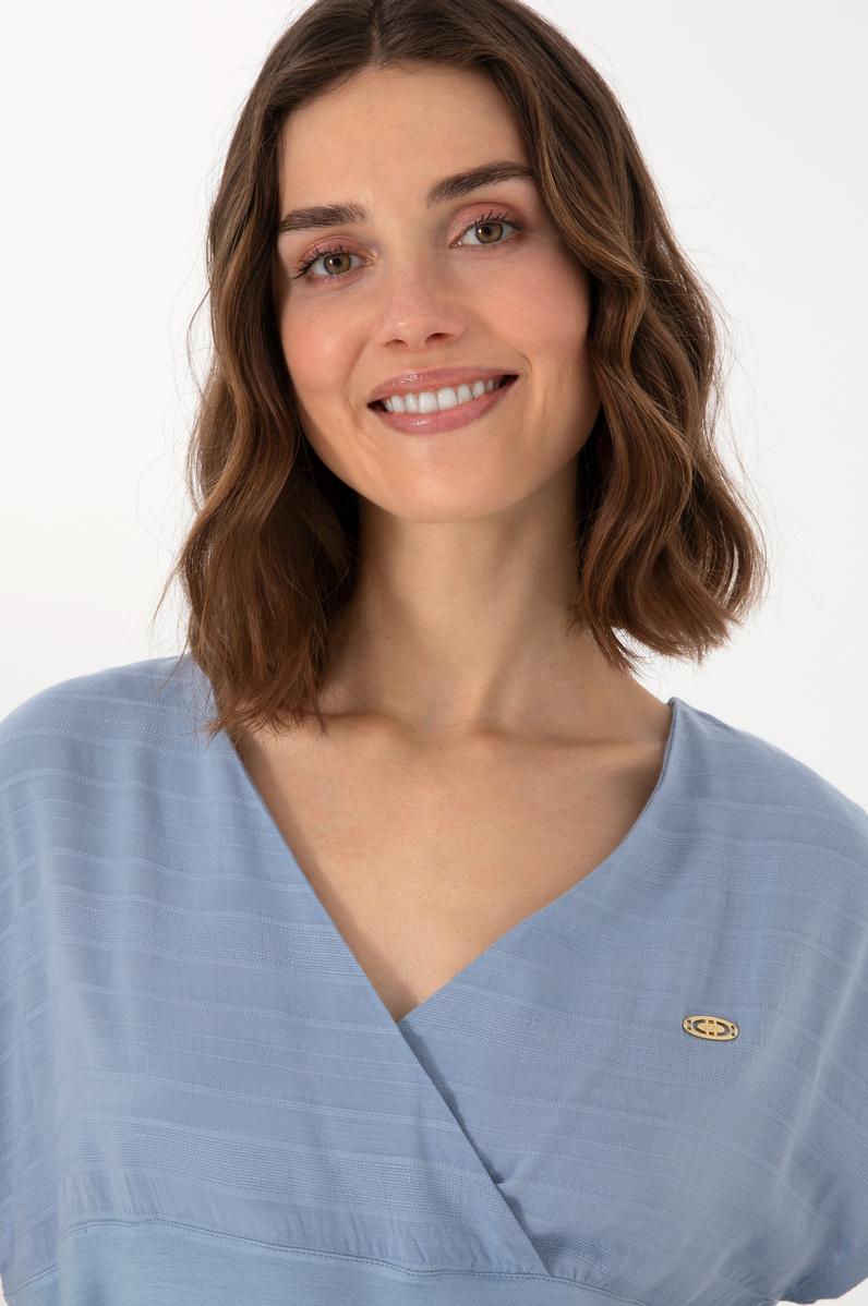 Kadın Mavi V Yaka Tişört