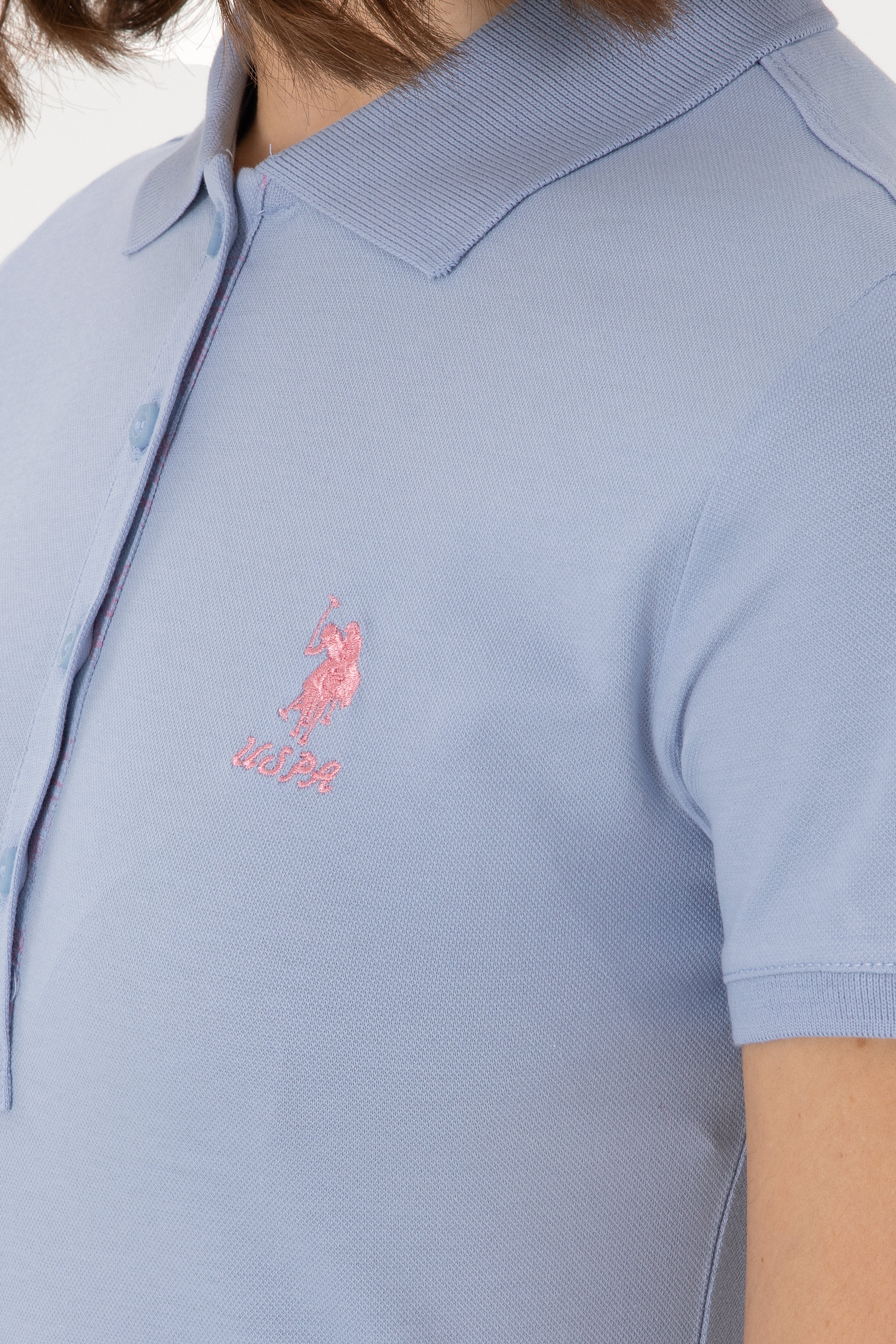 Kadın Açık Mavi Basic Polo Yaka Tişört - Image 7