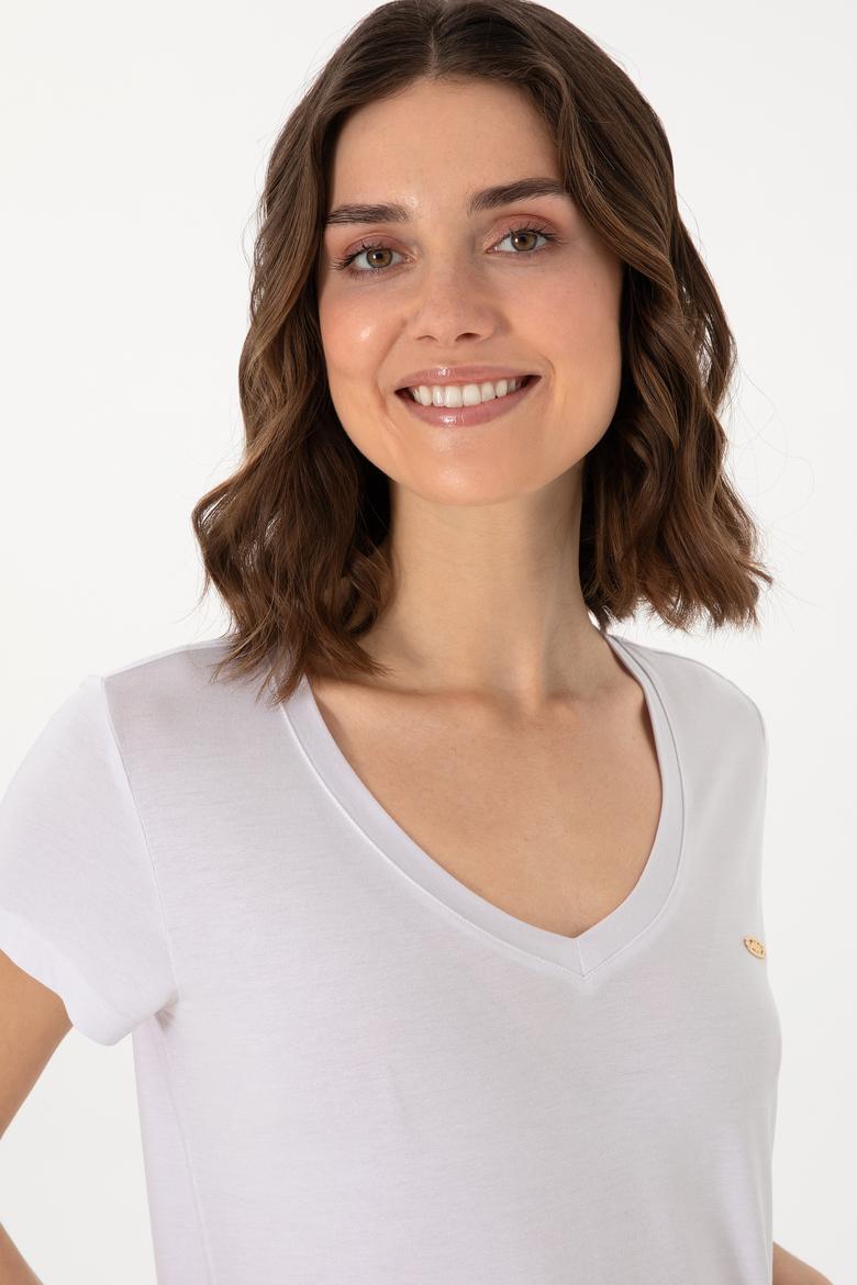 Kadın Beyaz V Yaka Basic Tişört - 50300829004