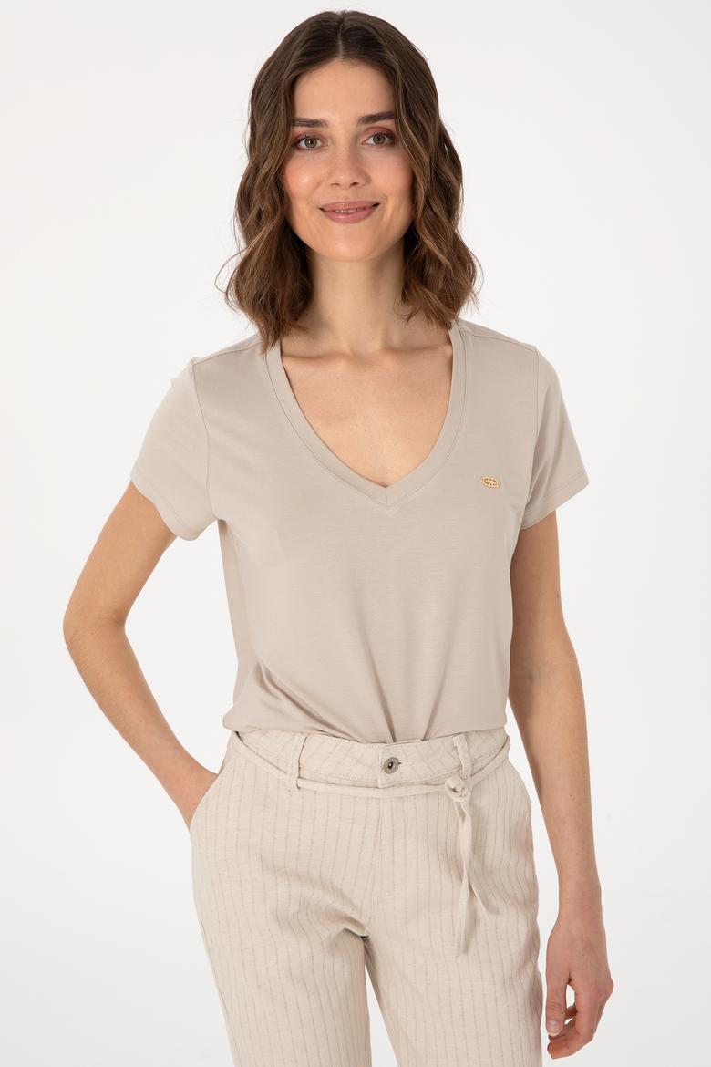 Kadın Taş V Yaka Basic Tişört - 50300829143