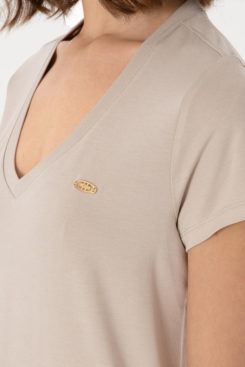 Kadın Taş V Yaka Basic Tişört - 50300829143