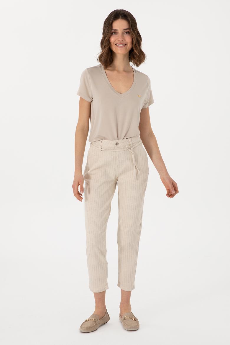 Kadın Taş V Yaka Basic Tişört - 50300829143