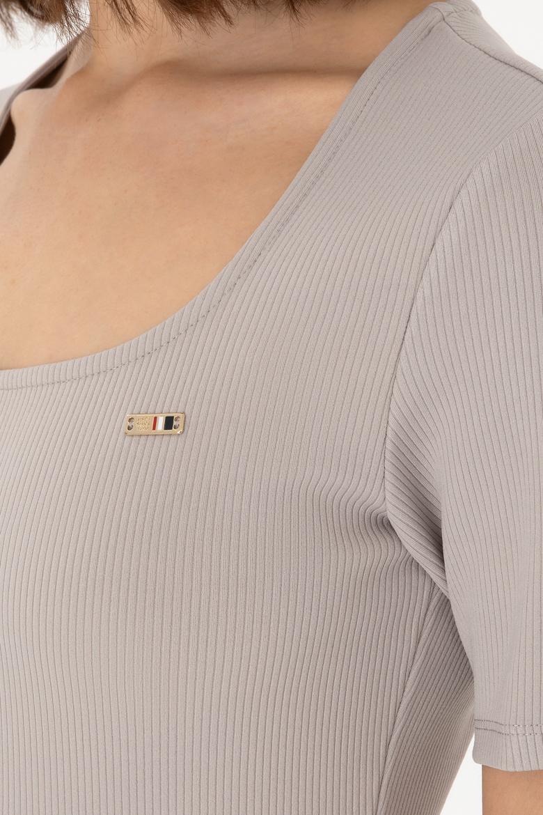 Kadın Gri Melanj Kare Yaka Tişört - 50305762004