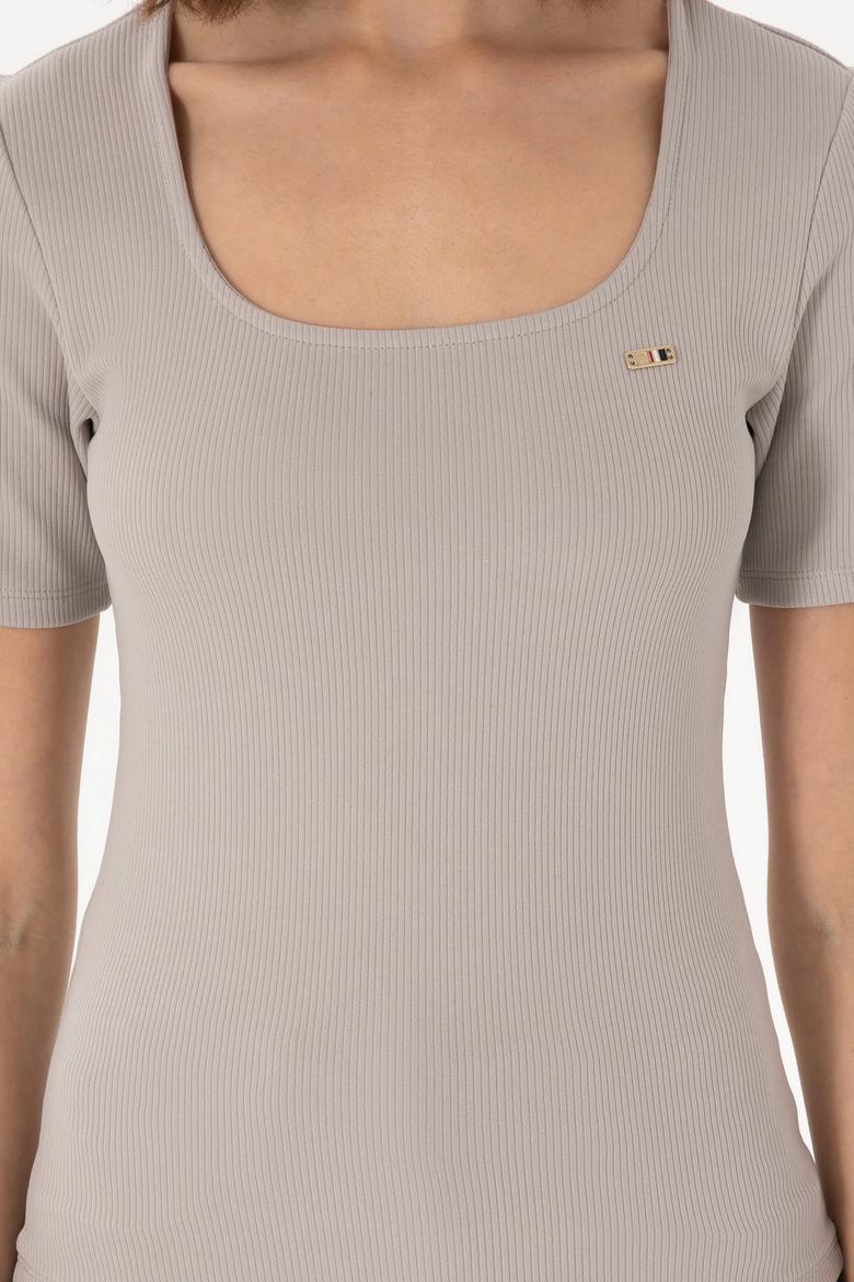 Kadın Gri Melanj Kare Yaka Tişört - 50305762004