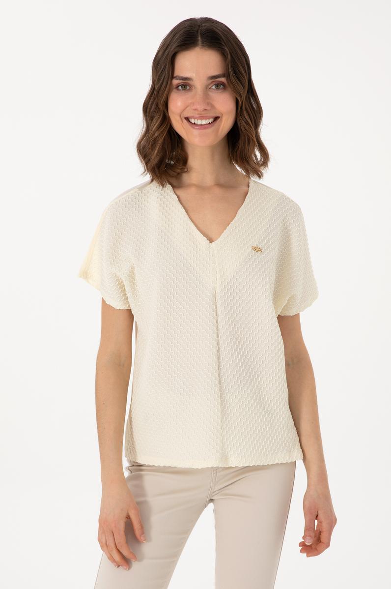 Kadın Krem V Yaka Tişört