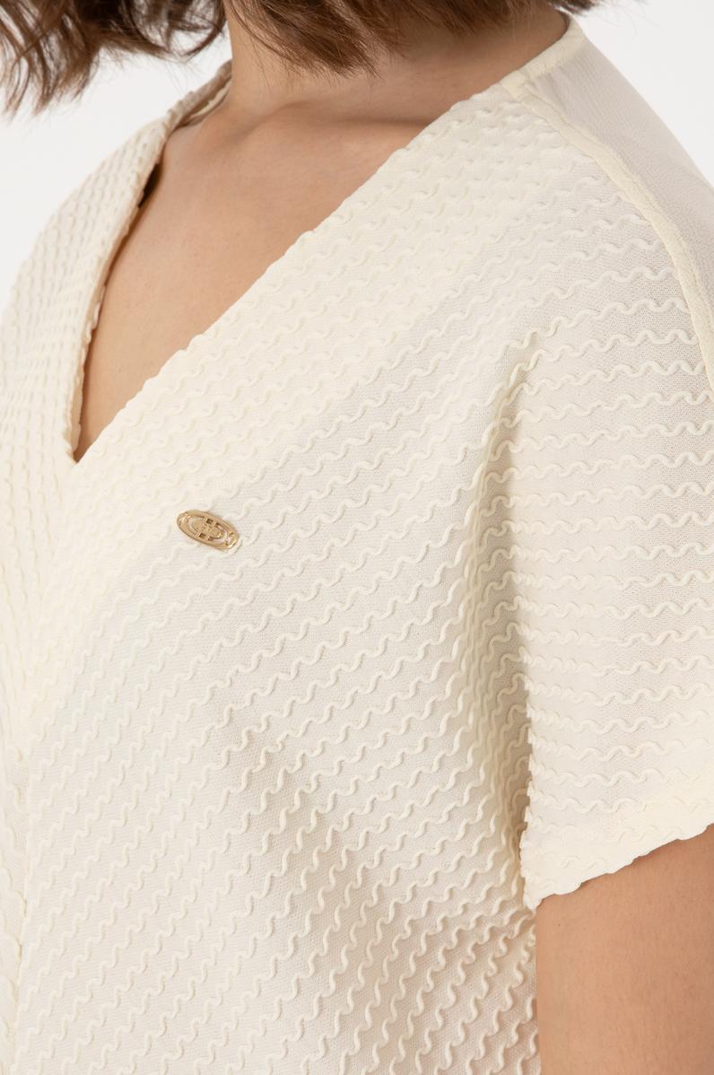 Kadın Krem V Yaka Tişört