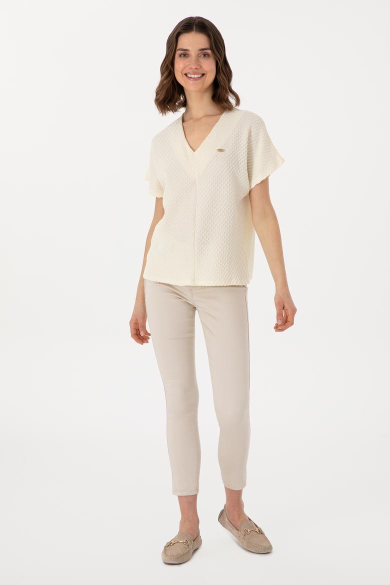 Kadın Krem V Yaka Tişört - 50299795009