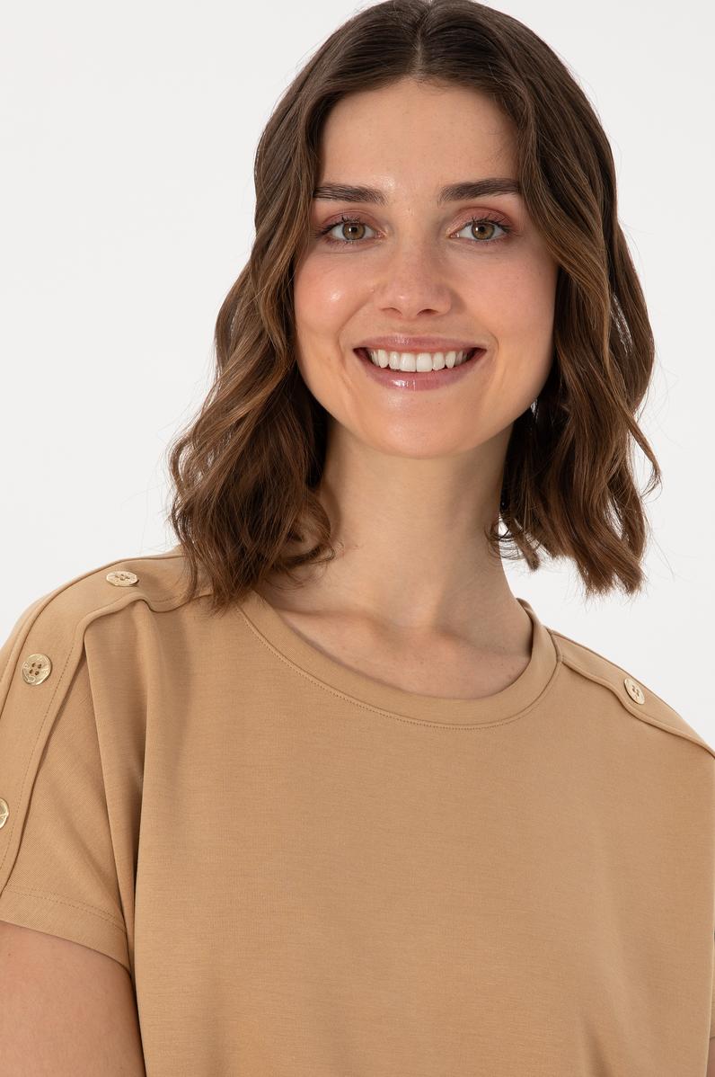 Kadın Camel Bisiklet Yaka Tişört